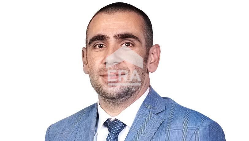 Любомир Любенов