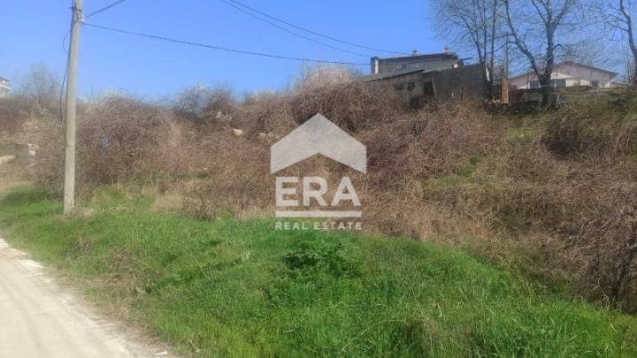 Урегулиран поземлен имот за продажба в квартал Владиславово, гр. Варна