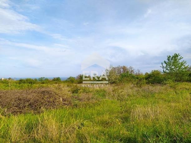 Панорамен парцел за продажба, с ПУП-ПРЗ, в м-т Патрабана, район Аспарухово, Варна, в близост до Галата