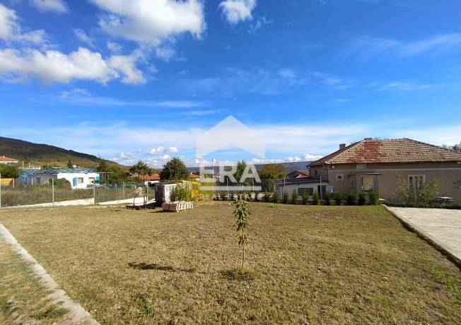 Къща за продажба в Рогачево, област Добрич