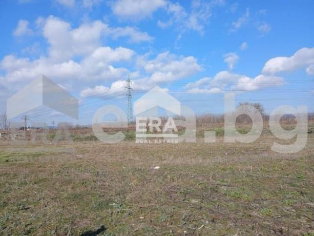 Урегулиран поземлен имот за жилищно строителство за продажба в с. Тополи, с площ от 672 кв.м