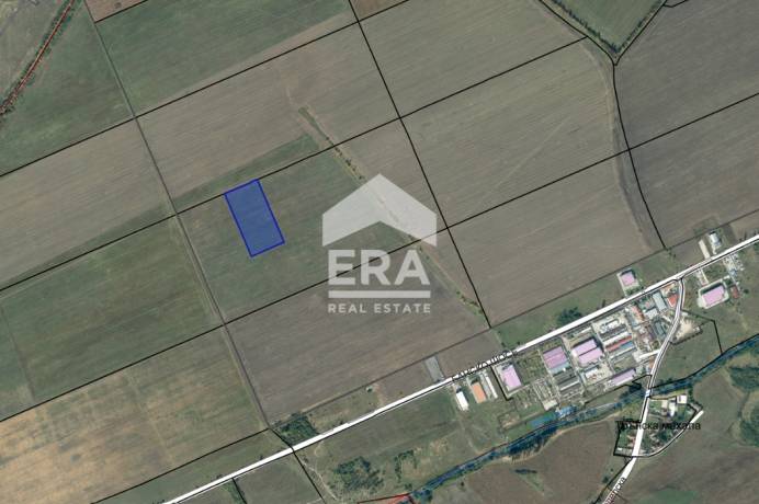 Продаваме ПАРЦЕЛ между кв. Република и Банкя