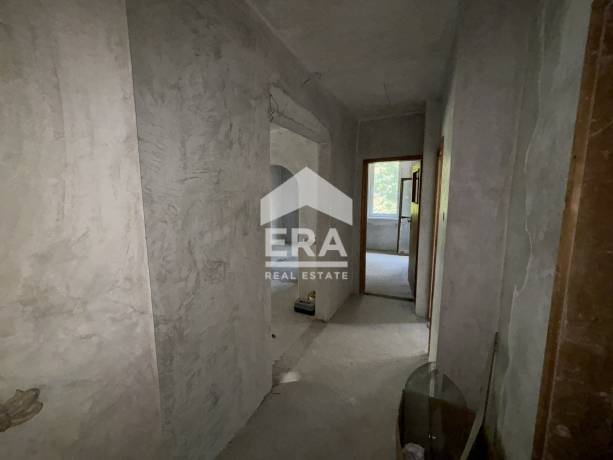 Тристаен апартамент за продажба в Дружба 1, Хасково