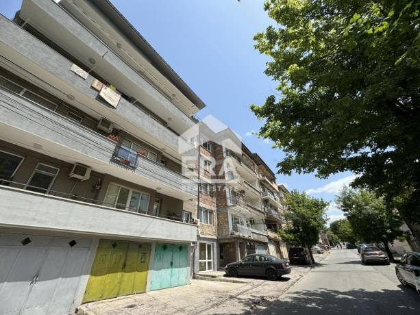 Многостаен апартамент за продажба в Овчарски, Хасково