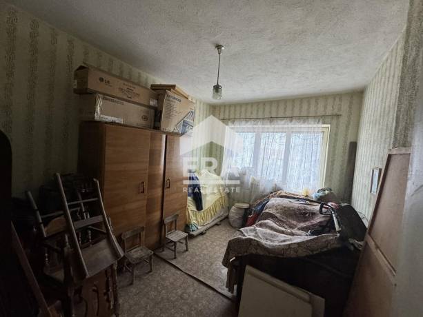 Къща за продажба в Динево, област Хасково