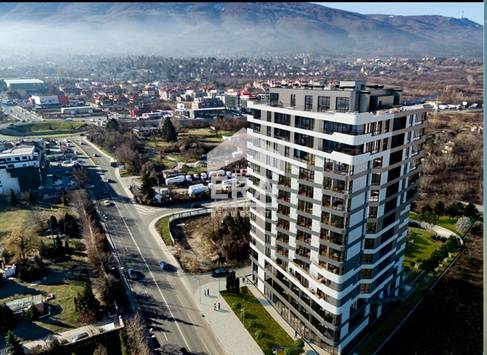 ЕРА Фамилия продава тристаен апартамент в кв.Кръстова вада