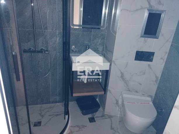 Двустаен апартамент до Гранд хотел Поморие в нова луксозна сграда .