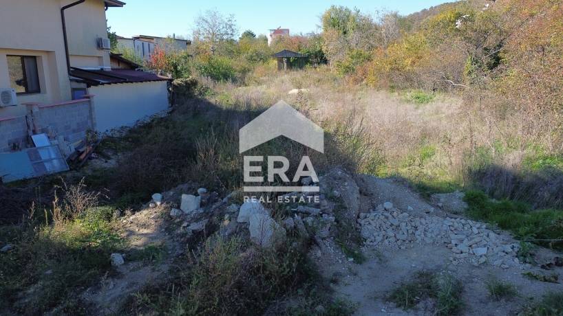 Ексклузивен урегулиран поземлен имот за продажба, с морска панорама, в м-т Акчелар, Варна, на 150 м от главен път