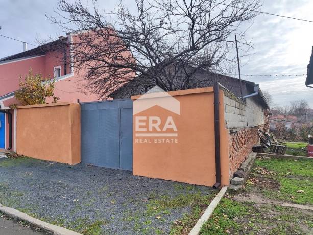 ЕРА МАКС предлага за продажба имот с РЗП 183 кв.м.в , в парцел от 342 кв.м. - с.Кукорево