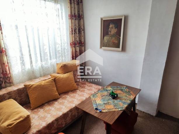 ЕРА МАКС предлага за продажба имот с РЗП 183 кв.м.в , в парцел от 342 кв.м. - с.Кукорево