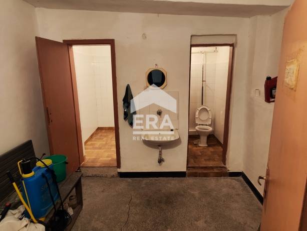 ЕРА МАКС предлага за продажба имот с РЗП 183 кв.м.в , в парцел от 342 кв.м. - с.Кукорево
