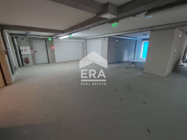 Подземен гараж за продажба, в нова тухлена сграда, кв. Бриз, Варна, до к-с Панорама Парк и стадиона