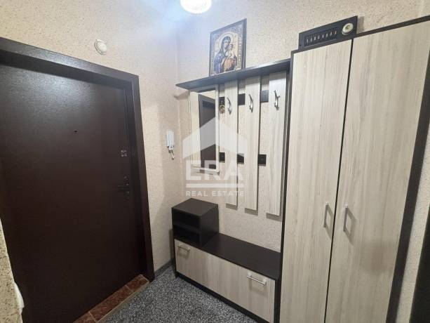 Само в ЕРА Имоти Хасково Просторен двустаен апартамент в гр. Димитровград