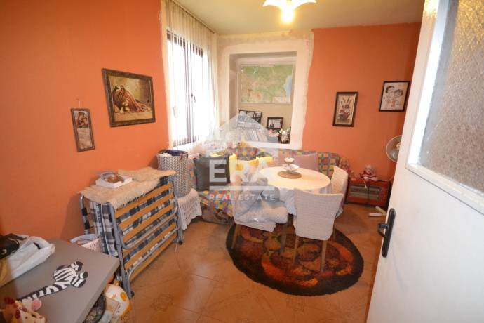 Къща за продажба в Хисаря, Хасково