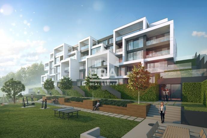 ЕРА Вива продава просторен, тристаен апартамент в кв. Бриз, гр. Варна