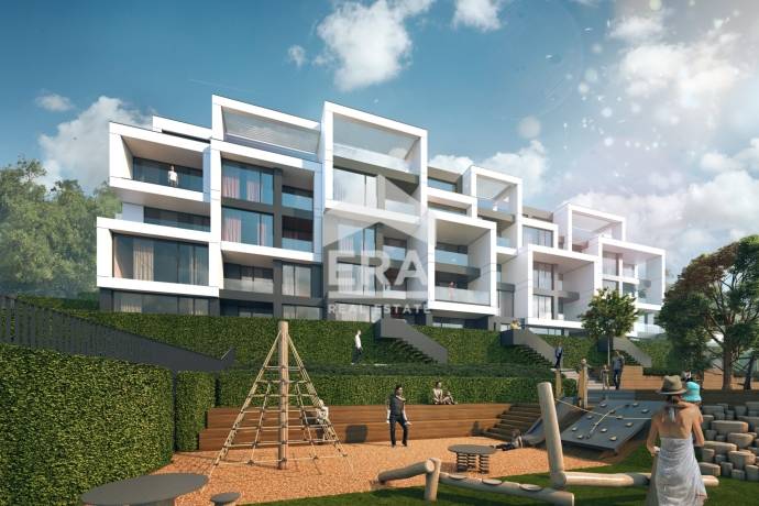 ЕРА Вива продава просторен, тристаен апартамент в кв. Бриз, гр. Варна