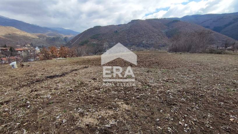 Парцел за продажба в гр.Рила