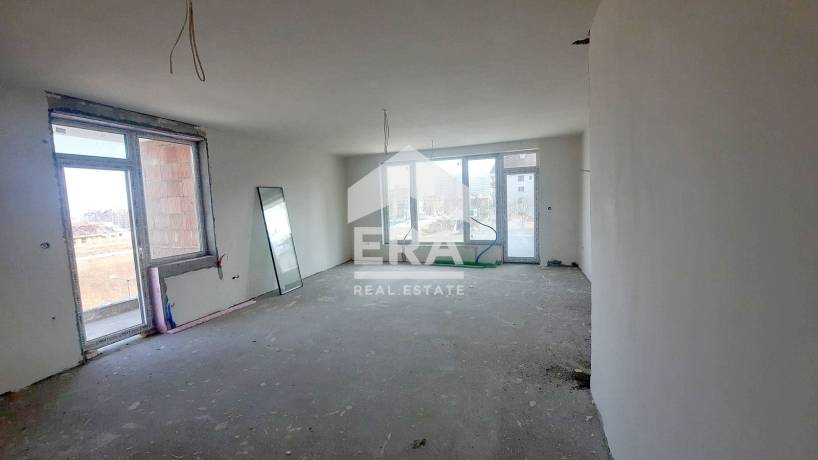 ERA Фамилия продава мезонет ново строителство с панорама в кв. Лагера