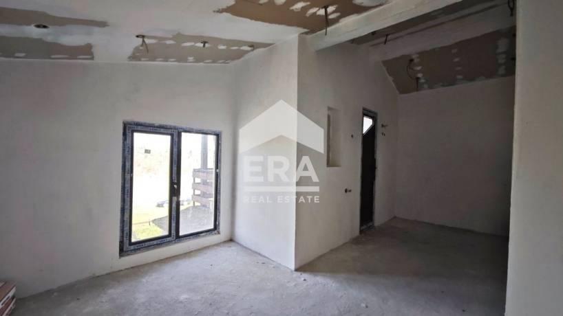 Къща за продажба във Вилна зона, Търговище