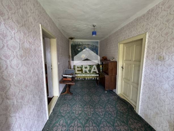 ЕКСКЛУЗИВНО! ЕРА ДРЪСТЪР предлага за продажба къща в село Сребърна!