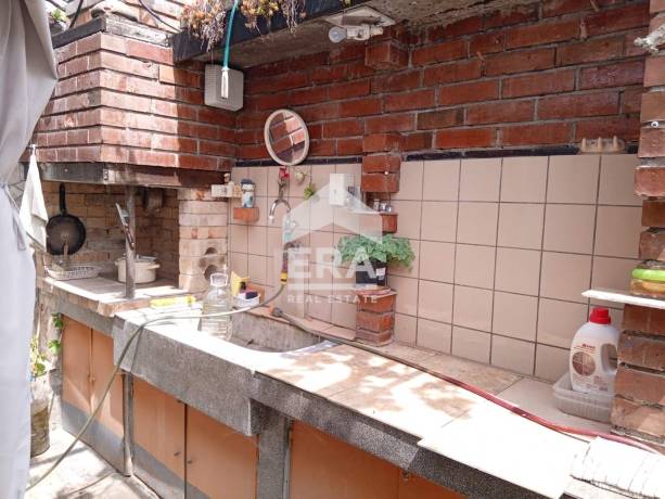 Къща за продажба в Дълбоки, област Стара Загора