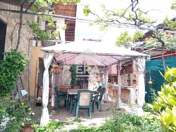 Къща за продажба в Дълбоки, област Стара Загора