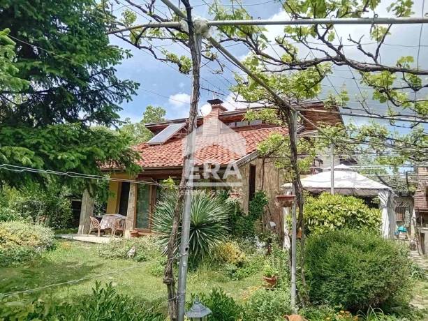 Къща за продажба в Дълбоки, област Стара Загора