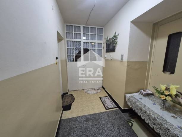 ERA Casa ЕКСКЛУЗИВНО Продава двустаен апартамент с ТЕЦ