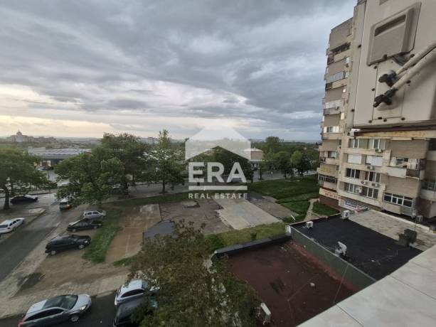ERA Casa ЕКСКЛУЗИВНО Продава двустаен апартамент с ТЕЦ