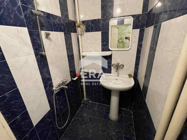 Двустаен апартамент за продажба, с отделна кухня, в кв. Младост 2, Варна