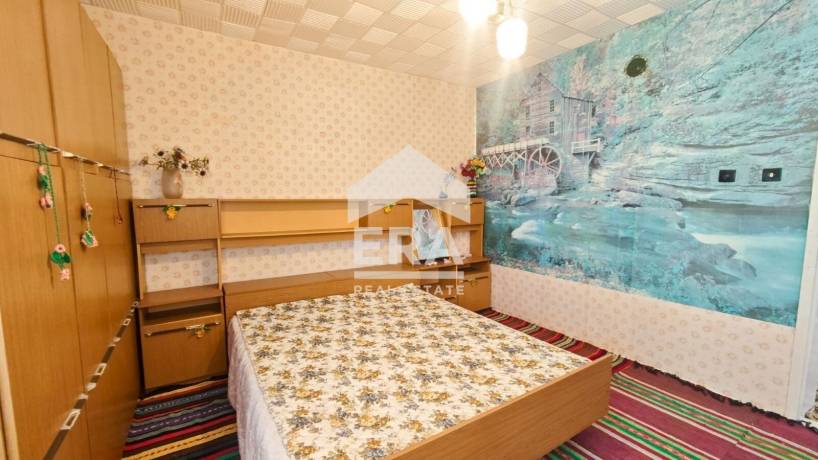 ЕКСКЛУЗИВНО! ЕРА ИмотиТе предлага за продажба Къща, село Копрец общ. Търговище