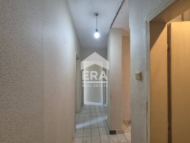 ERA Casa ЕКСКЛУЗИВНО Продава Тристаен апартамент в ж.к. Даме Груев