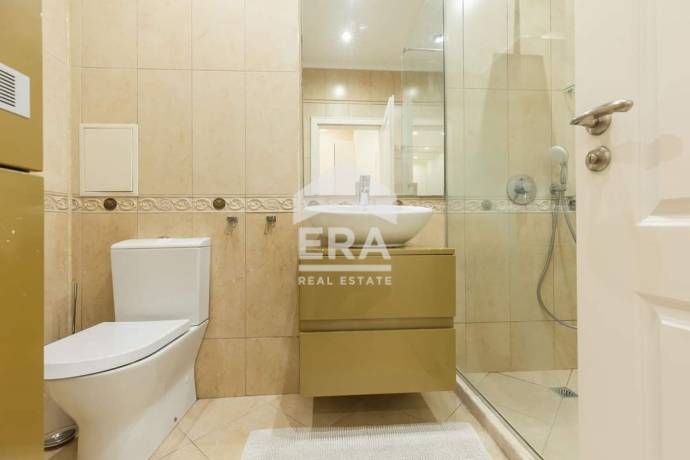 Тристаен апартамент за продажба в м-т Долна Трака, Варна
