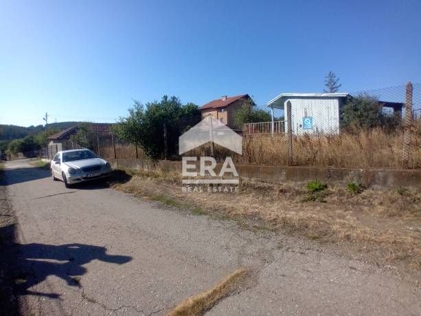 Ексклузивно!!! Ера Тера продава парцел в китното с. Златуша, общ. Божурище!