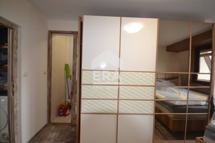 Четиристаен апартамент за продажба в Куба, Хасково