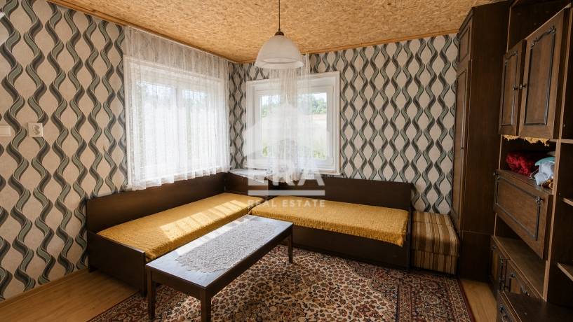 ЕКСКЛУЗИВНО! Две къщи с голям двор, в централната част на кв. Бряг, гр. Търговище