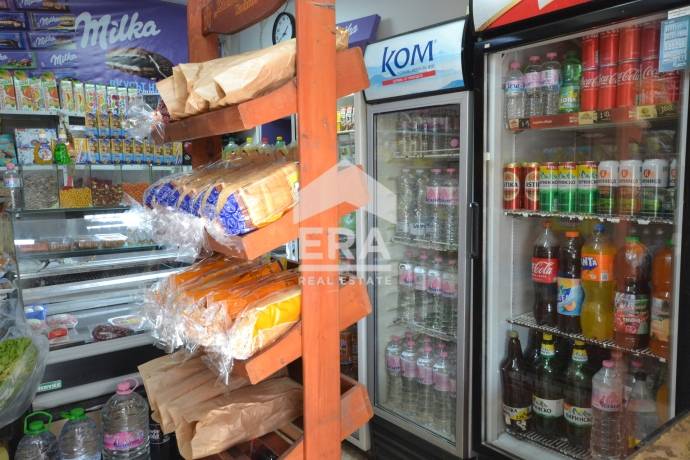 Къща за продажба в Република, Хасково