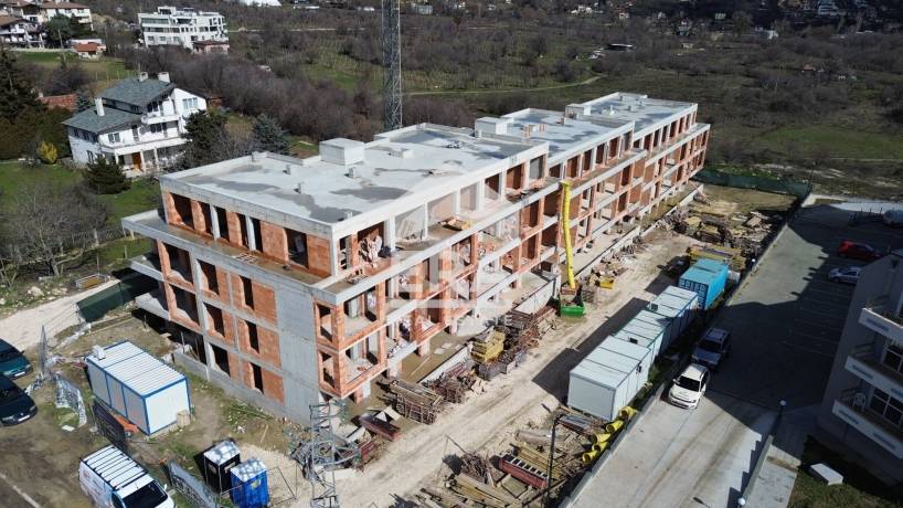 Тристаен апартамент за продажба, в новострояща се сграда, кв. Виница, Варна