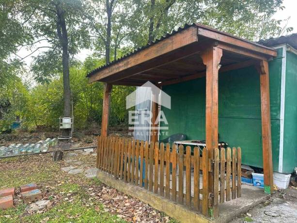 САМО В ЕРА ИМОТИ ХАСКОВО! Парцел с пчелина в село Клокотница