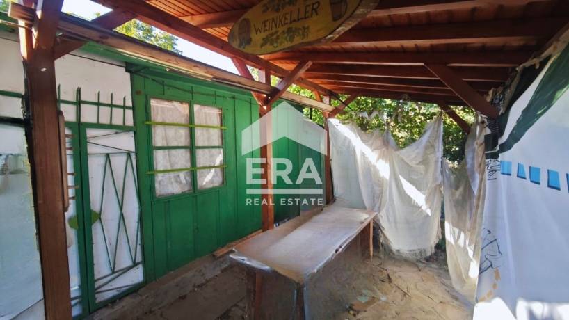 ЕРА ИмотиТе предлага Ексклузивно за продажба парцел в местността Драката, вилна зона гр.Търговище