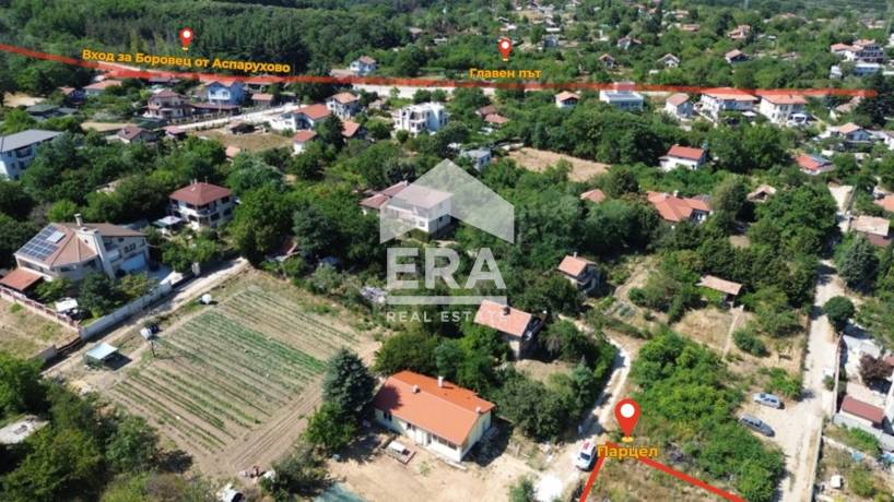 Ексклузивен урегулиран поземлен имот за продажба, с ток, вода и законна постройка, в м-т Боровец Юг, Варна, на 250 м от главен път