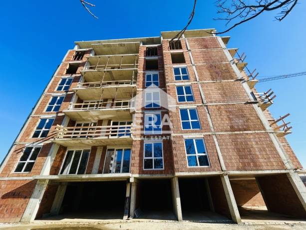 ЕРА Вива продава тристаен апартамент с панорамна гледка към Витоша планина в близост до метростанция "ген.Владимир Вазов", кв.Левски Г, гр.София