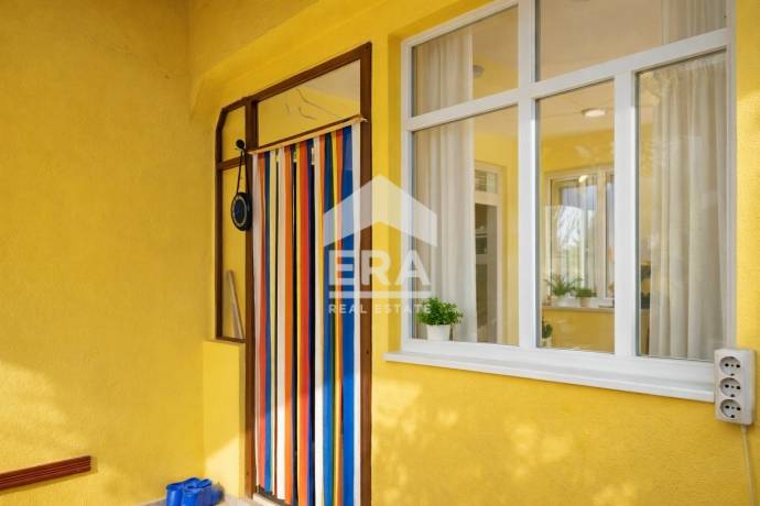 ЕКСКЛУЗИВНО! ЕРА ПЛЕВЕН СИТИ предлага къща за продажба в гр. Долни Дъбник