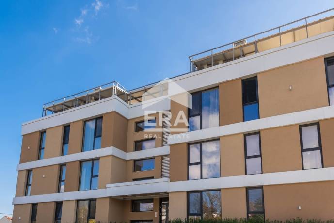 Двустаен апартамент за продажба в м-т Св. Никола, Варна