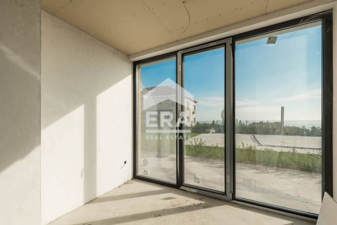 Двустаен апартамент за продажба в м-т Св. Никола, Варна