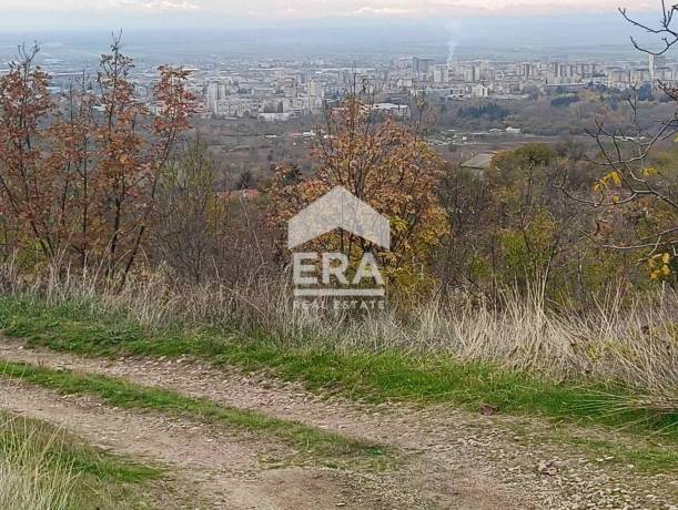 САМО В ЕРА! ЕРА Сити Център продава поземлен имот в месността "Бойчов Кладенец" /Баритна мина/