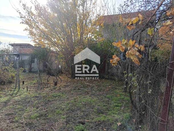 Ексклузивно! ЕРА предлага за продажба парцел с вила в м. Гюргюнлюка – Изгрев, гр. Сливен