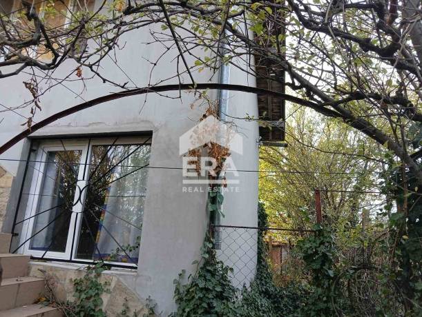 Ексклузивно! ЕРА предлага за продажба парцел с вила в м. Гюргюнлюка – Изгрев, гр. Сливен