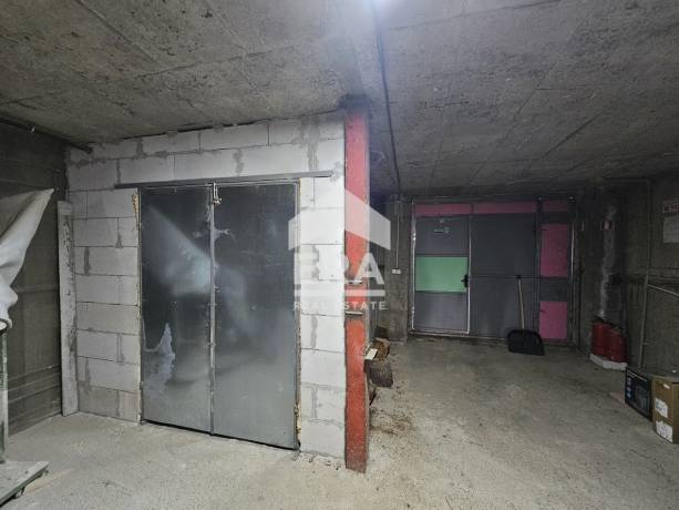 Цяла сграда за продажба в Красен, област Русе