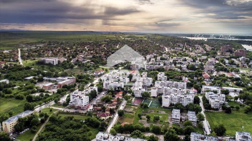 Парцел в регулация и строително разрешение - гр. Козлодуй